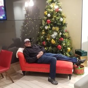 Meet your Posher, Aaron